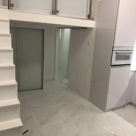 Colton West Deluxe Apartment Budapest Exterior foto