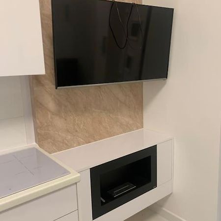 Colton West Deluxe Apartment Budapest Exterior foto