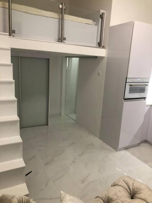 Colton West Deluxe Apartment Budapest Exterior foto